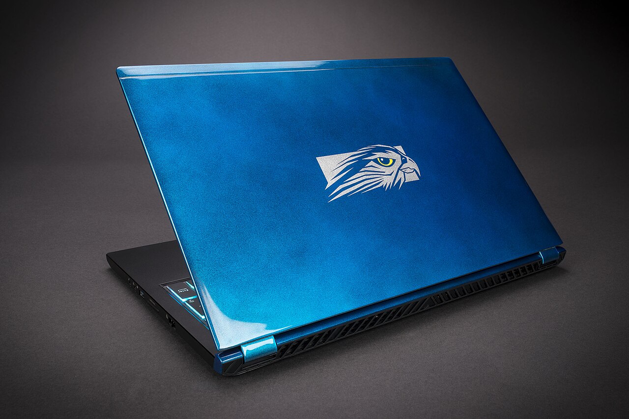 gaming laptops — 示意圖